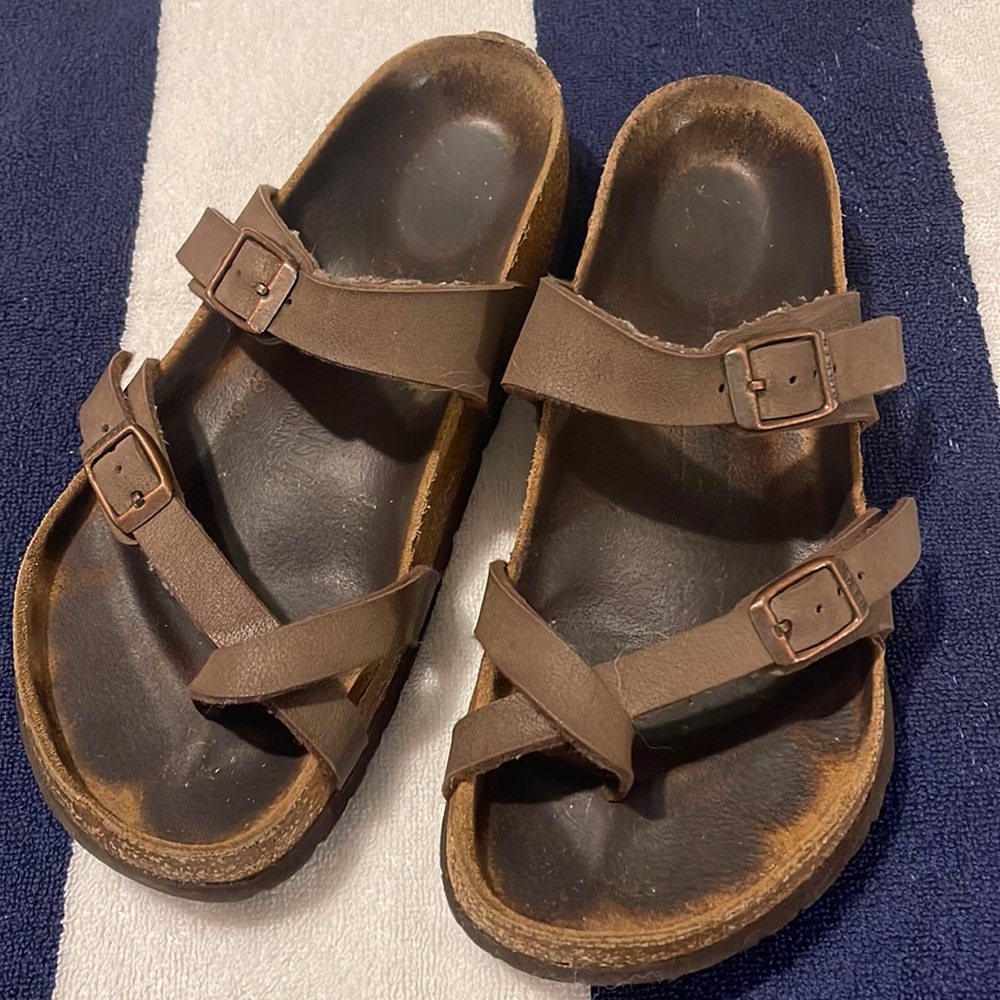 Birkenstock sandals taupe